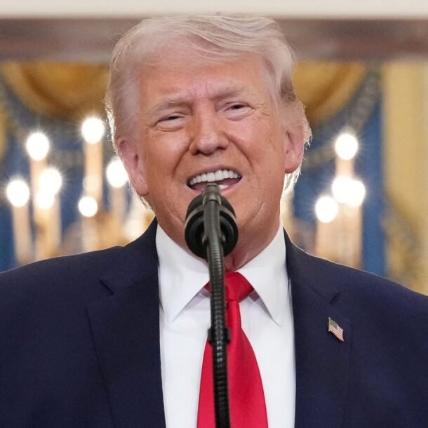 ong-trump-chi-trich-khao-sat-ve-ty-le-nguoi-my-ung-ho-chien-su-iran