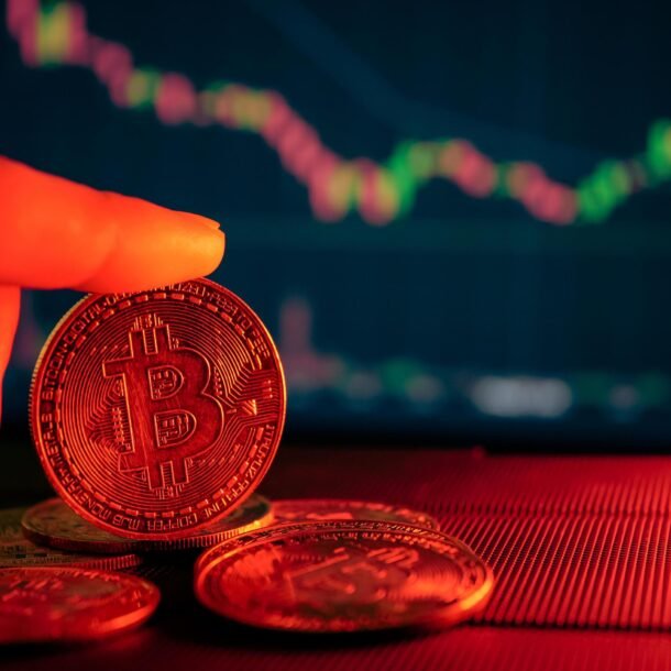 bitcoin-market-rocked-by-$1.6-billion-wave-of-aggressive-selling