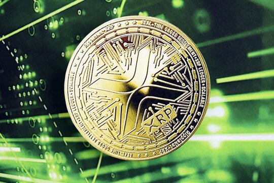 is-xrp-a-scam-or-a-trillion-dollar-coin?-pundit-shares-the-answers