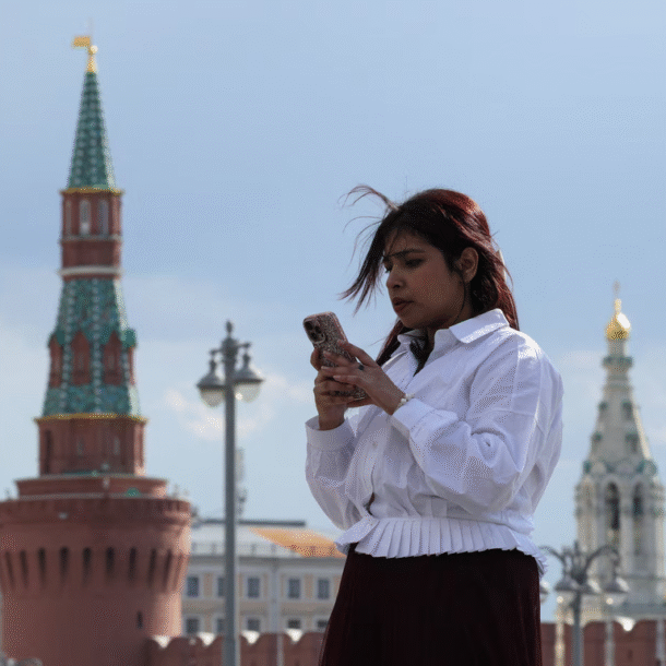nga-han-che-internet-truoc-them-duyet-binh-9-5-vi-lo-drone-ukraine-tan-cong