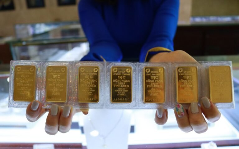 gia-vang-tang-manh-sau-khi-my-tuyen-bo-ket-thuc-chien-dich-quan-su-nham-vao-iran