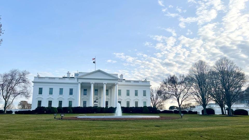 us.-bitcoin-reserve-update-coming-in-‘next-few-weeks,”-white-house-adviser-says