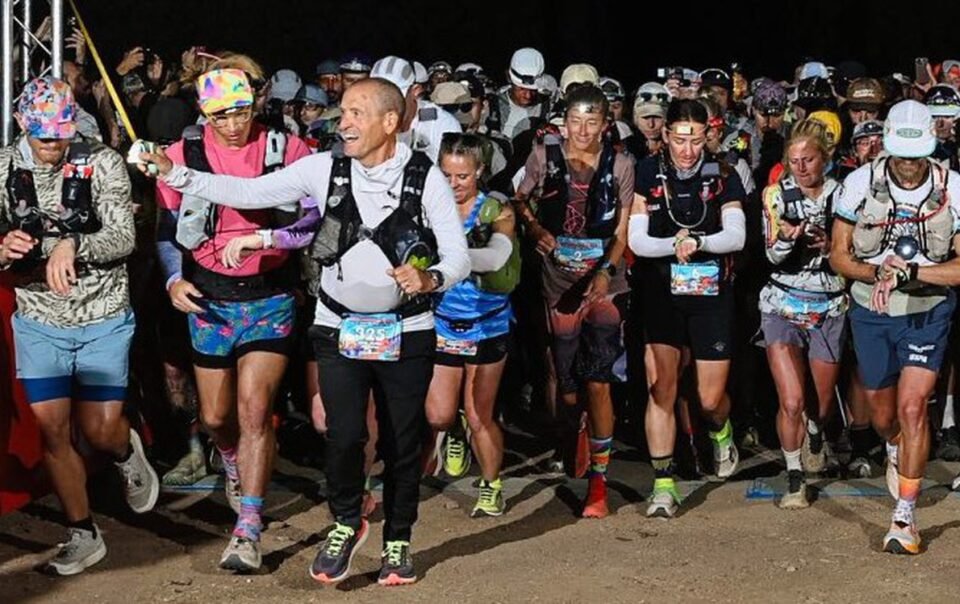 van-dong-vien-tu-vong-giua-giai-chay-gan-500km