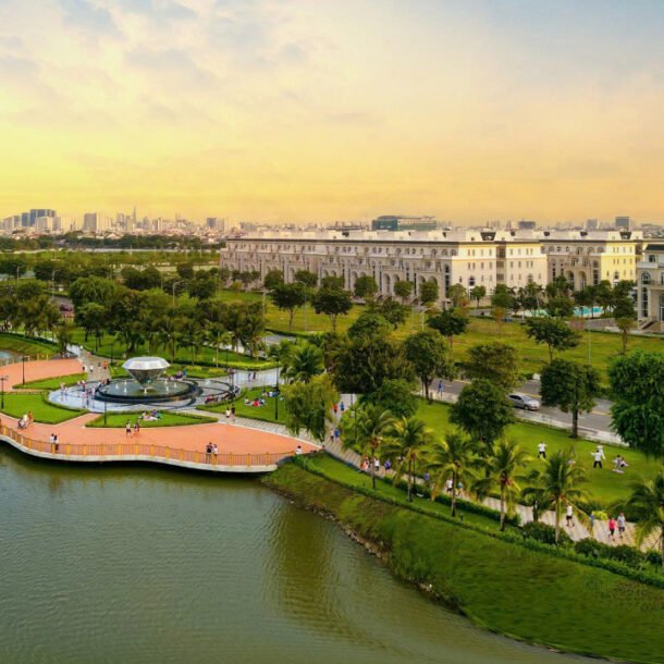 chien-luoc-do-thi-ven-song-mat-do-thap-tai-van-phuc-city