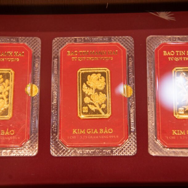 gia-vang-hom-nay-9/5/2026:-ket-tuan-tang-du-doi,-vuot-4.710-usd/ounce