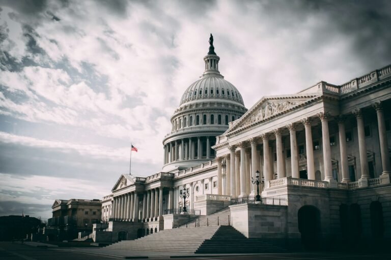 def-warns-‘anti‑defi’-amendments-to-clarity-act-could-threaten-users,-developer-protections