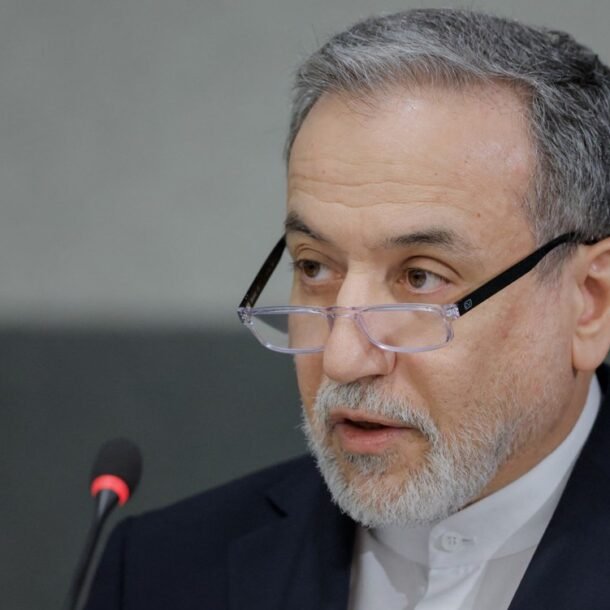 trung-dong-sang-14-5:-tehran-noi-gian,-doa-dap-tra-kuwait-vi-bat-4-nguoi-iran