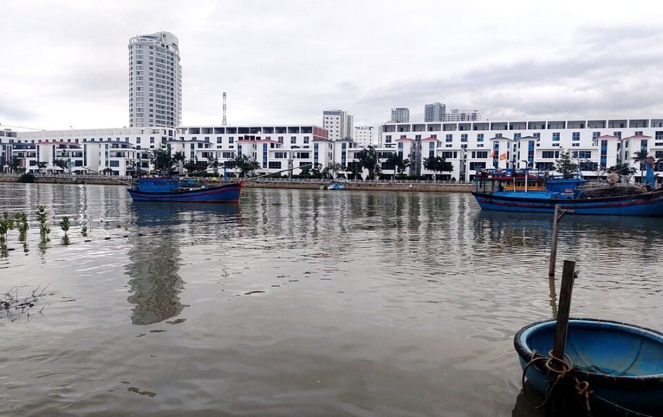 khanh-hoa-lay-gop-y-ve-thu-le-phi-truoc-ba-nha-theo-gia-chung-ca-tinh
