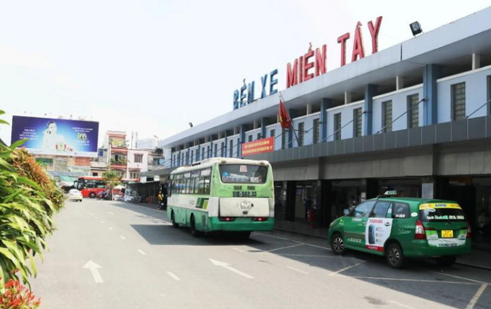 thu-nhap-cua-nguoi-lao-dong-ben-xe-mien-tay-hon-30-trieu-dong/thang