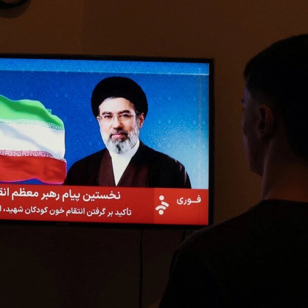 iran-cong-bo-tinh-trang-thuong-tich-cua-lanh-tu-toi-cao