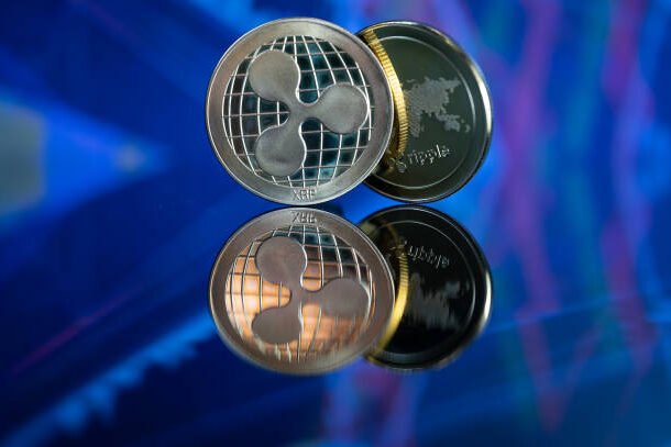 why-questions-are-being-raised-about-the-xrp-ledger’s-300,000-milestone