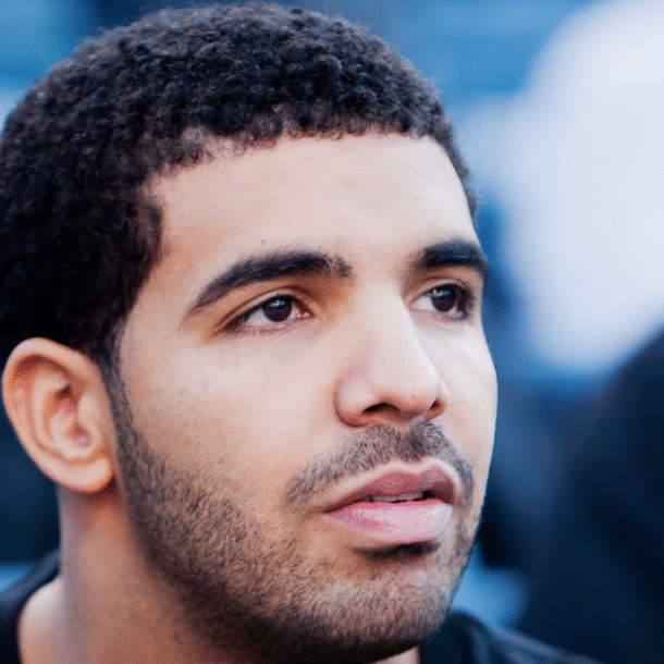drake-xo-do-ky-luc-lich-su-cua-michael-jackson
