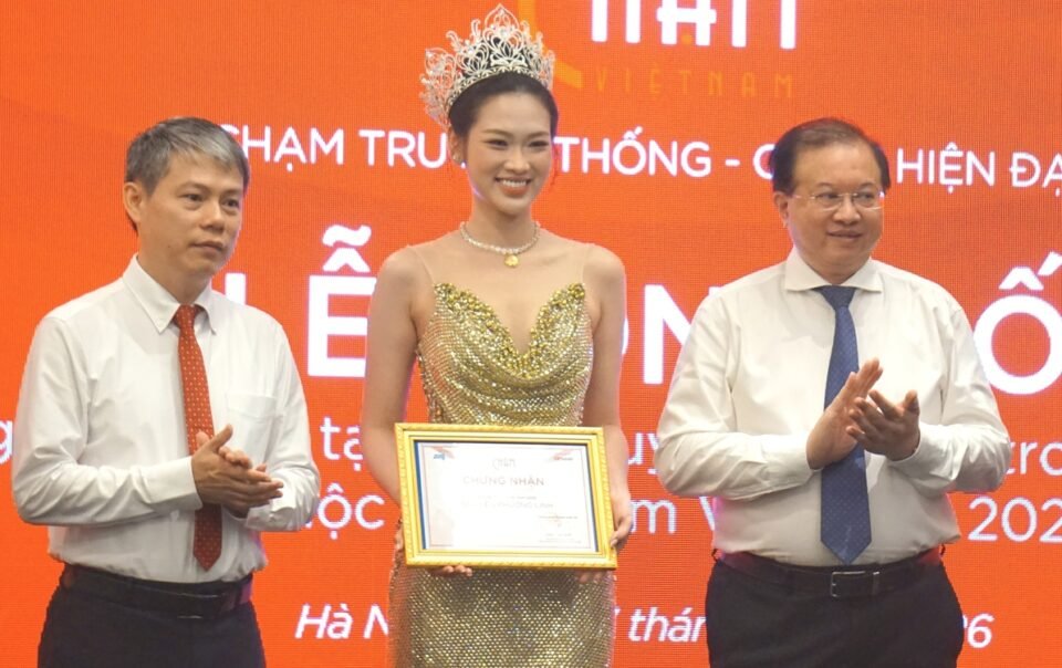 bo-van-hoa,-the-thao-va-du-lich-cung-youtube-dao-tao-sang-tao-noi-dung