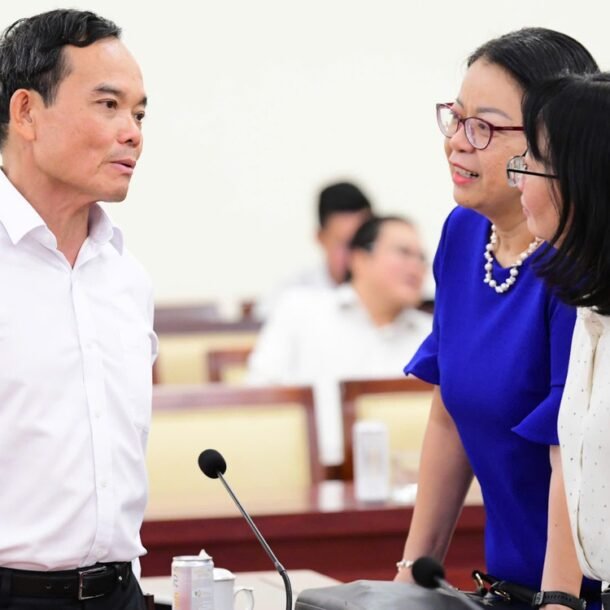 thanh-uy-tp.hcm-to-chuc-hoi-nghi-danh-gia-mot-nam-van-hanh-mo-hinh-chinh-quyen-2-cap