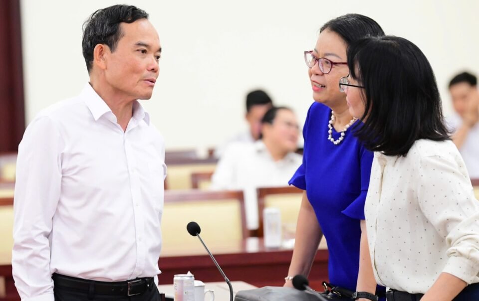 thanh-uy-tp.hcm-to-chuc-hoi-nghi-danh-gia-mot-nam-van-hanh-mo-hinh-chinh-quyen-2-cap