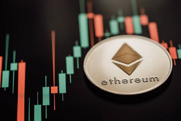 ethereum-breakdown-deepens:-can-eth-hold-the-crucial-$1,930-lifeline?