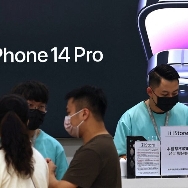 nhung-mau-iphone-cu-van-dang-mua-trong-nam-2026