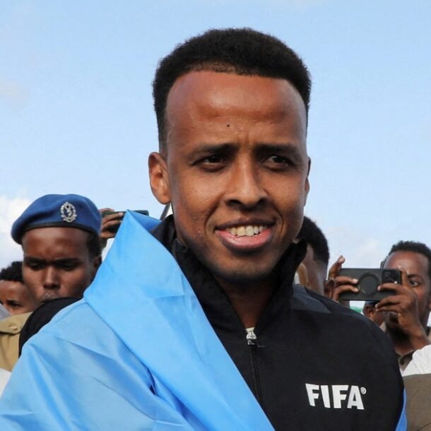 world-cup-2026:-trong-tai-somalia-bi-my-tu-choi-nhap-canh,-van-duoc-bat-tran-sieu-cup-chau-au