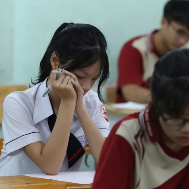 thuat-ngu-‘steve-jobs-viet-nam’-thach-thuc-trong-de-van-tot-nghiep-thpt