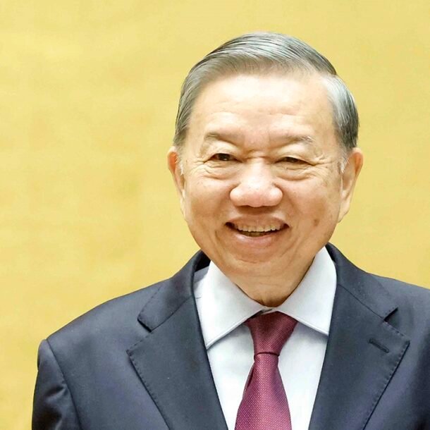 doi-ngoai-phai-the-hien-ban-linh,-ban-sac,-tam-voc-viet-nam