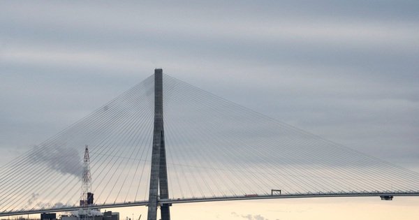 le-kh&aacute;nh-th&agrave;nh-cau-4,7-ti-usd-ket-noi-my-v&agrave;-canada-bi-ho&atilde;n-v&agrave;o-ph&uacute;t-ch&oacute;t