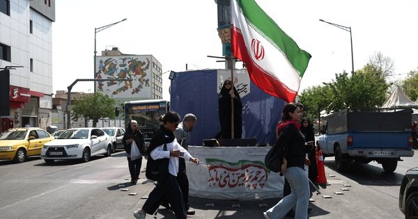uae-lên-tieng-sau-thông-tin-'mo-khóa'-hàng-ti-usd-cho-iran