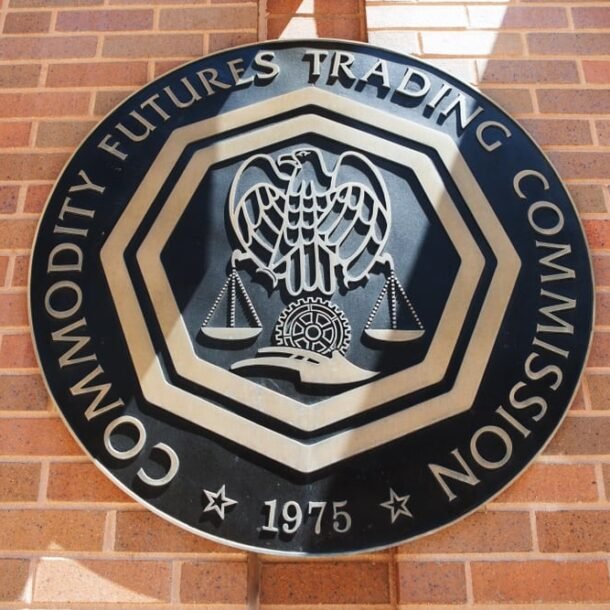 thu-khong-hanh-dong-cua-nhan-vien-cftc-mo-duong-cho-hang-hoa-ky-thuat-so-thuc-su-vinh-vien