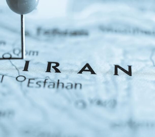 bitcoin-tang-cao-hon-nho-thoa-thuan-hoa-binh-voi-iran,-voi-eo-bien-hormuz-chuan-bi-mo