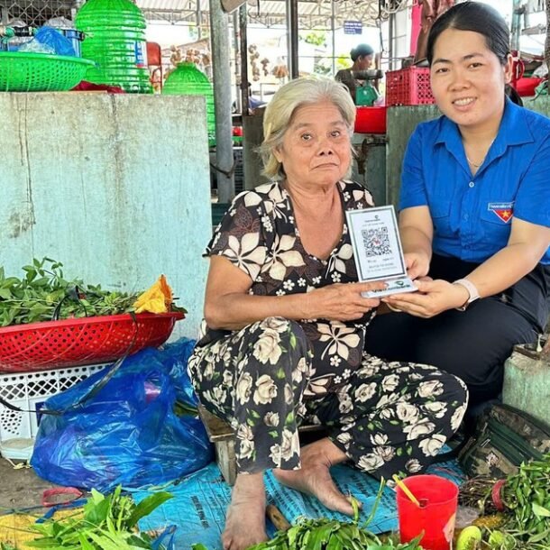 nu-bi-thu-doan-xa-tien-phong-chuyen-doi-so,-lan-toa-dieu-tu-te