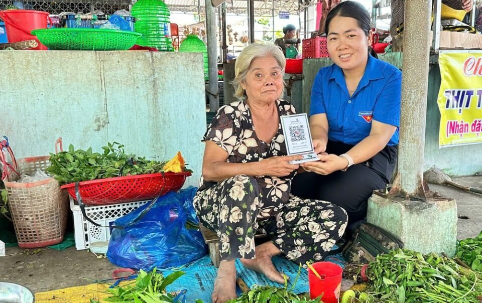 nu-bi-thu-doan-xa-tien-phong-chuyen-doi-so,-lan-toa-dieu-tu-te