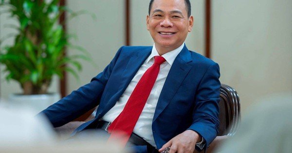ty-phu-pham-nhat-vuong-sap-co-them-khoan-tien-lon