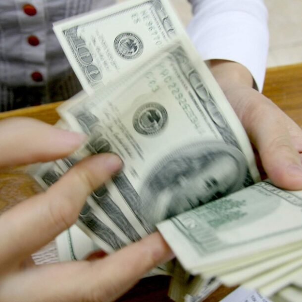 gia-usd-hom-nay-176.2026:-bat-tang-cung-euro-va-bang-anh