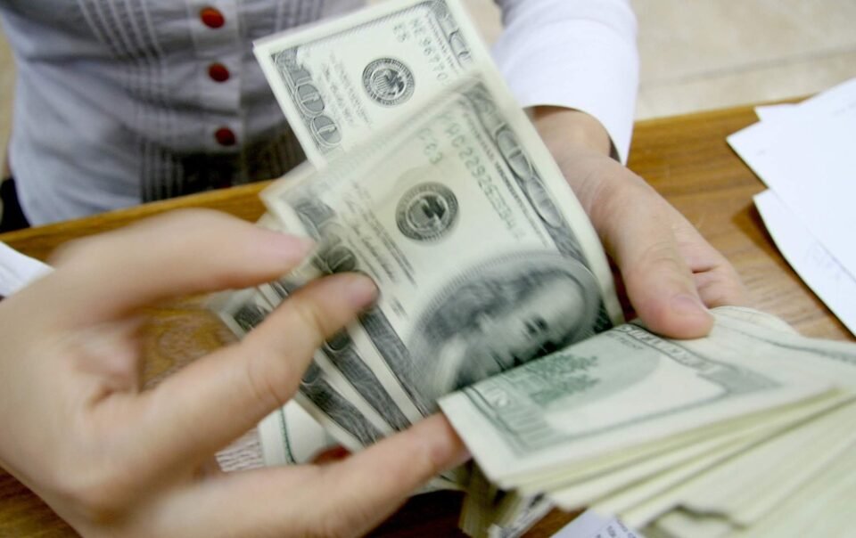 gia-usd-hom-nay-176.2026:-bat-tang-cung-euro-va-bang-anh