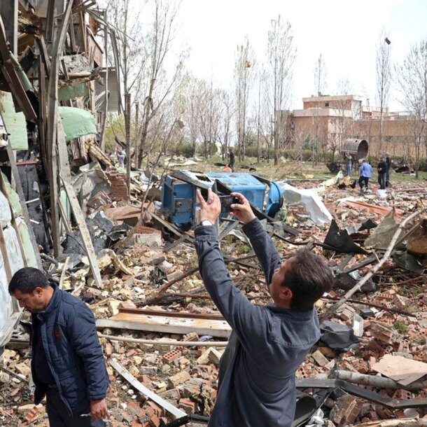 thuc-hu-quy-tai-thiet-300-ti-usd-cho-iran