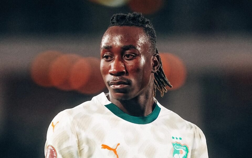 ngoi-sao-moi-noi-o-world-cup-gay-thon-thuc-vi-buc-tam-thu-gui-em-gai-qua-co