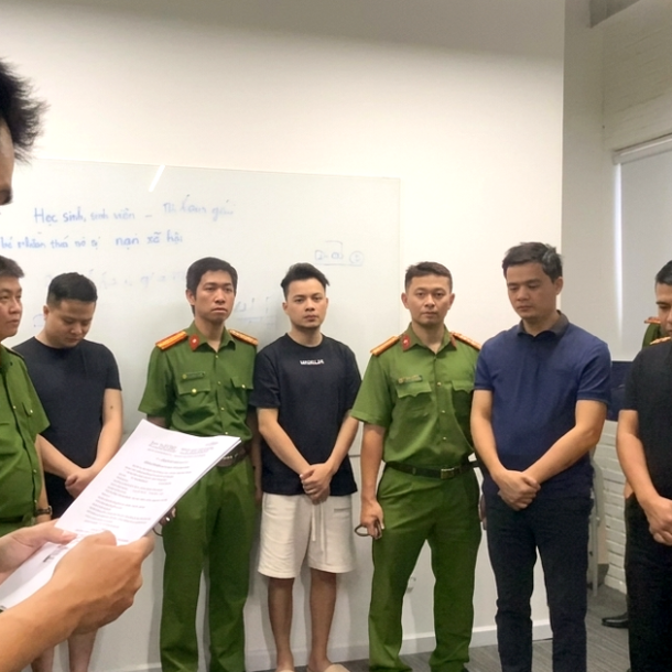 cong-an-tp.hcm-khoi-to-gan-200-giam-doc,-nhan-vien-cac-cong-ty-lua-dao-thong-qua-‘hop-dong-ky-nghi’