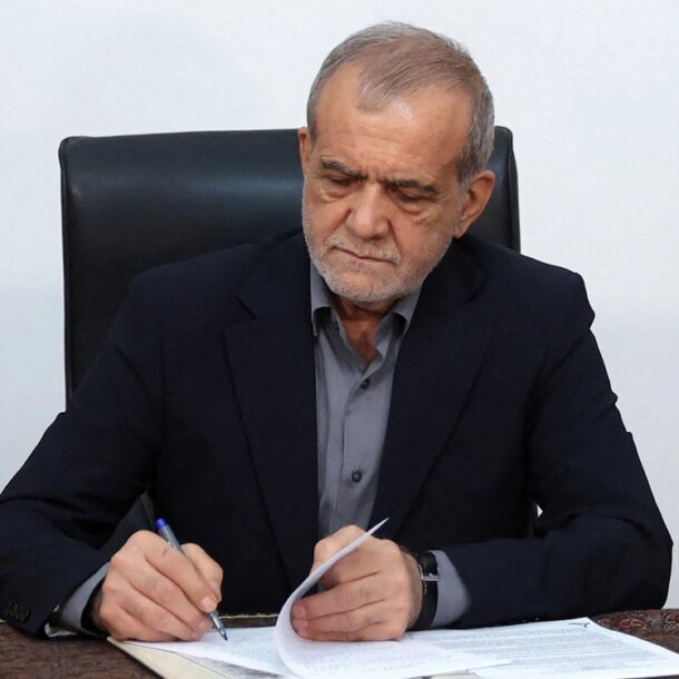thuy-si-xac-nhan-my-–-iran-hoan-dam-phan-trong-ngay-19-6