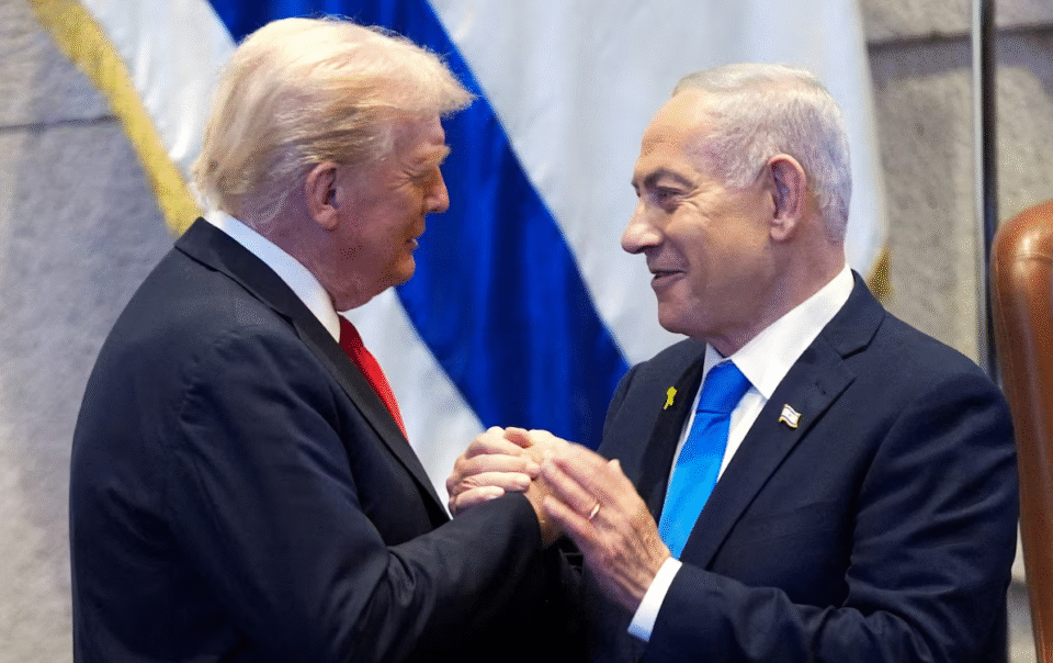 ong-trump-‘doi-giong’,-ca-ngoi-ong-netanyahu-la-‘thu-tuong-chien-binh’
