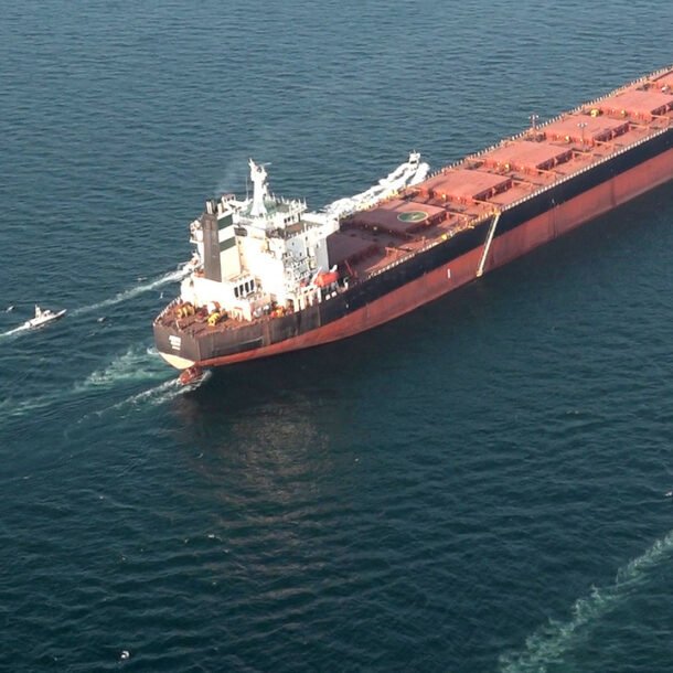 iran-lai-dong-eo-bien-hormuz