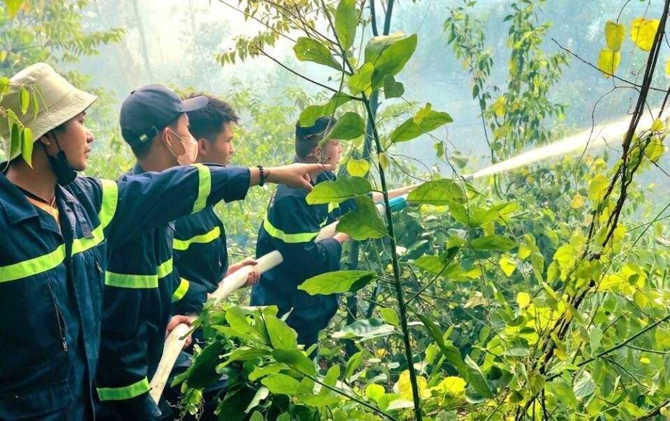 thoi-tiet-hom-nay-23-6:-canh-bao-mien-trung-nang-nong-dac-biet-gay-gat,-co-noi-vuot-40-do-c