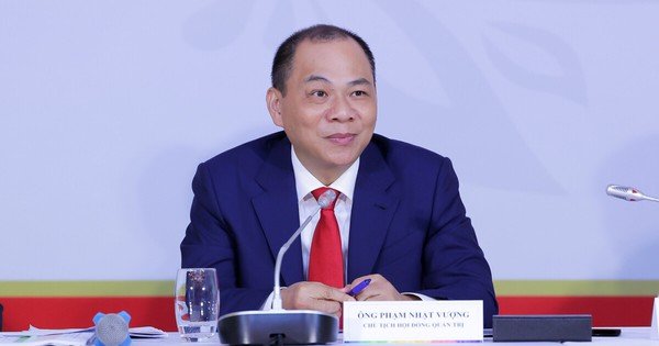 ngan-hang-chi-6,8-ty-thuong-nhan-vien-dip-ty-phu-pham-nhat-vuong-la-co-dong-moi