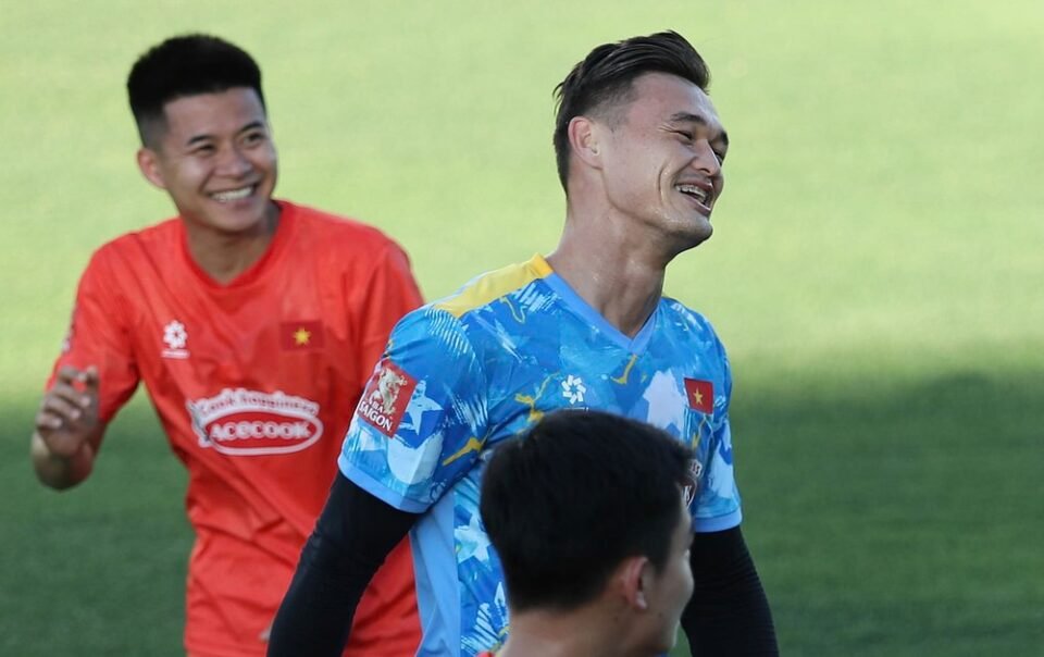 khoa-ngo-vang,-patrik-le-giang-va-nguyen-tai-loc-phan-khoi-trong-ngay-dau-tap-o-tuyen-viet-nam