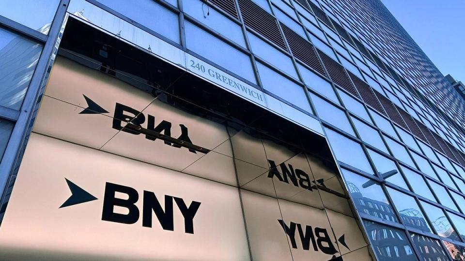 bny-nhan-thay-‘fomo’-thuc-day-cac-nha-quan-ly-tai-san-dau-tu-vao-cac-quy-duoc-ma-hoa