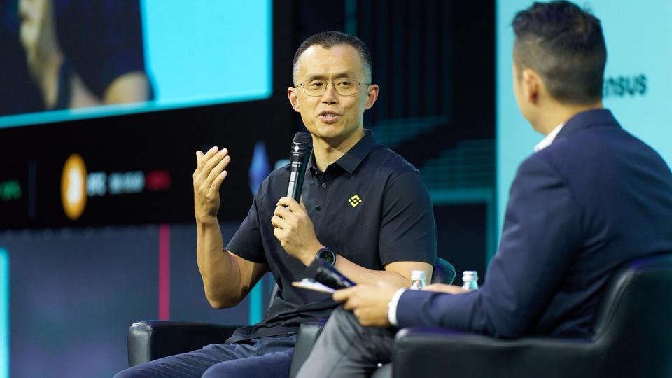 cz,-nguoi-sang-lap-binance,-muon-lam-sang-to-‘nhung-hieu-lam’-ve-con-nguoi-cua-minh