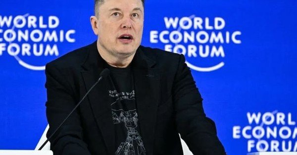 nong:-elon-musk-vua-mat-ngoi-nghin-ty-phu-dola