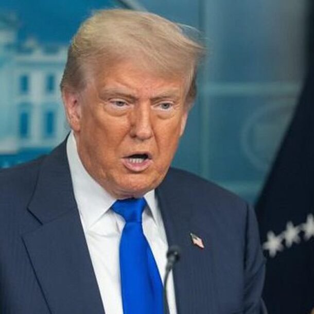 tong-thong-trump-bat-ngo-hoan-ky-du-luat-ho-tro-nha-o