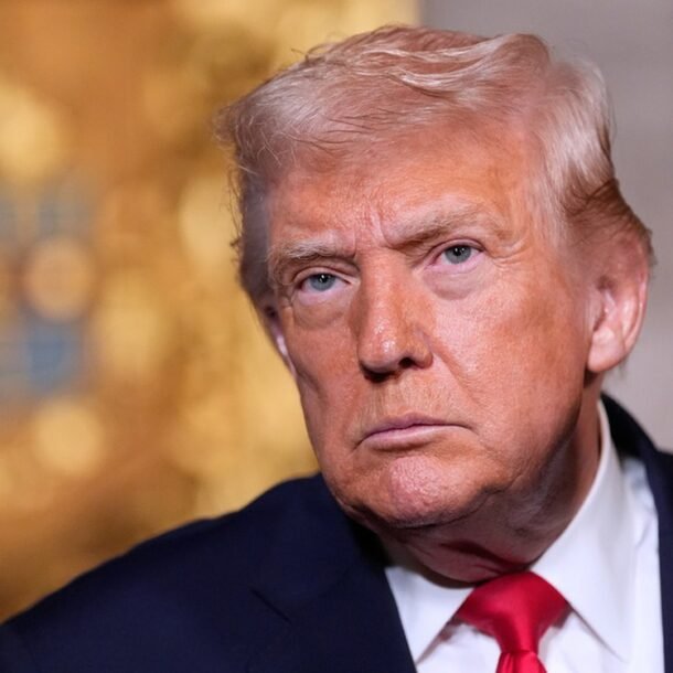 de-doa-ap-thue-100%-cua-ong-trump-bi-chau-au-xem-nhu-‘loi-noi-gio-bay’