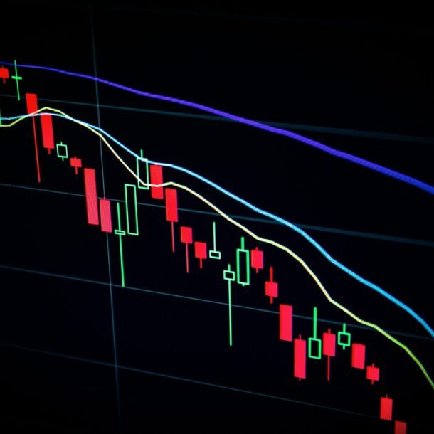 bitcoin-giao-dich-duoi-muc-trung-binh-dong-200-tuan-khi-tin-hieu-tich-luy-lich-su-quay-tro-lai
