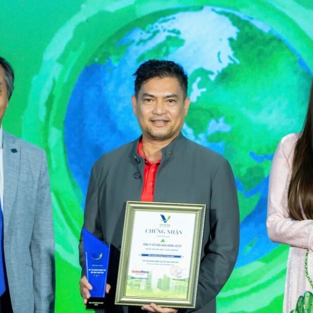 vietjet-hai-nam-duoc-vinh-danh-trong-top-doanh-nghiep-esg-viet-nam-xanh