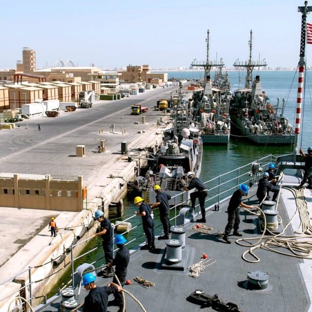 bahrain-len-an-iran,-yeu-cau-hoi-dong-bao-an-hop-khan